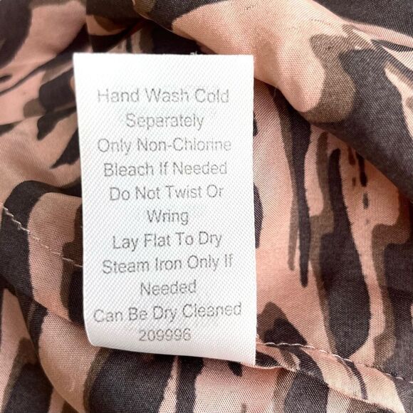 CAbi Just So Zebra Sleeveless Blouse - Picture 10 of 10